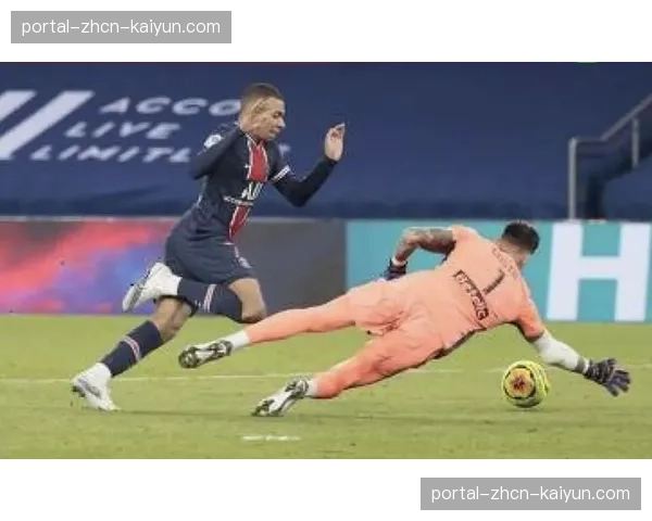 通讯:回顾那不勒斯本赛季的滑坡——从卫冕冠军到无缘欧战 通讯:回顾那不勒斯本赛季的滑坡——从卫冕冠军到无缘欧战